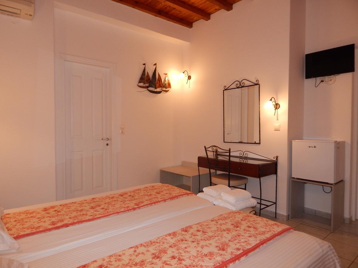 Nisiotiko House In Tinos Near The Beach Agios Ioannis  Exterior photo